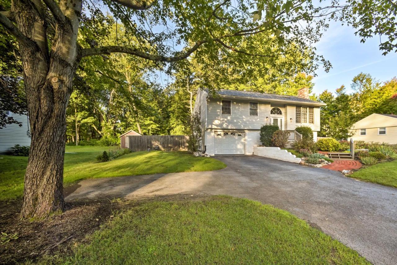 Updated Home With Pool And Deck About 2 Mi To Dtwn! Saratoga Springs Exterior photo